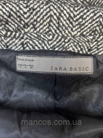 Женское демисезонное короткое пальто Zara с капюшоном и поясом. Цвет серый в ело. . фото 9