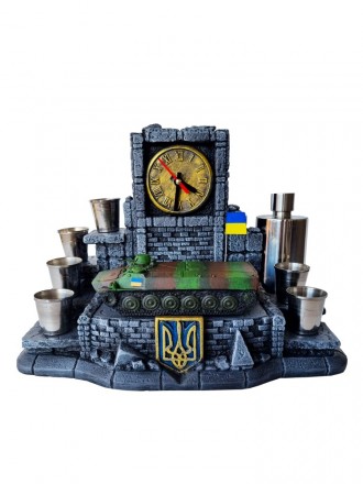  Декоративная подставка "Украинский тягач МТ-ЛБ" №3 . Київ. фото 1