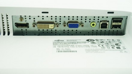 Б/В Монітор Fujitsu B24W-6 / Діагональ дисплея 24" / матовий / роздільна здатніс. . фото 8