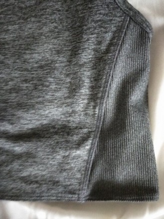 Спортивний топ з вирізом на спині, для йоги, дівчинці р.146-156, Nike yoga dri-f. . фото 6 Спортивний топ для йоги з вирізом на спині, дівчинці р.146-156, Nike yoga dri-fi. . фото 6