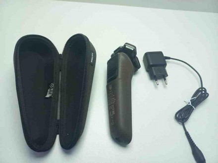 Електробритва Б/У Philips Series 5000 S5589. Київ. фото 1 Електробритва Б/У Philips Series 5000 S5589. Київ. фото 1