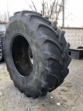 Шина 650/85R38 Firestone для тракторів в гарному стані.

Ціну уточнюйте за тел. . фото 6