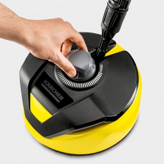 Описание 
 
Приспособление для очистки поверхностей Karcher T-Racer T 5 (2.644-0. . фото 7