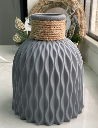 Ваза хвиляста. Рівне. фото 1