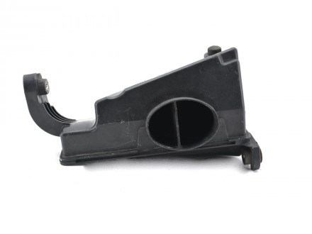 Резонатор воздушного фильтра ACURA MDX 2008-2013 17230-RYE-A10. Здолбунов. фото 1 Резонатор воздушного фильтра ACURA MDX 2008-2013 17230-RYE-A10. Здолбунов. фото 1