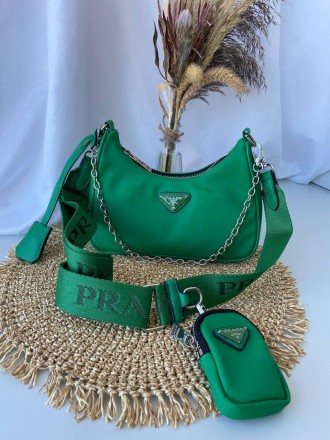 Prada Mini Green. Київ. фото 1 Prada Mini Green. Київ. фото 1