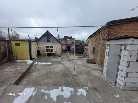 частина будинку складається з 2 окремих приміщень з окремими входами . Окреме по. . фото 3