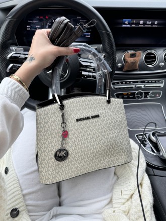 Сумка Michael Kors. Киев. фото 1 Сумка Michael Kors. Киев. фото 1