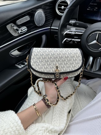 Сумка Michael Kors. Киев. фото 1 Сумка Michael Kors. Киев. фото 1