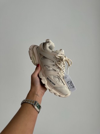 Кросівки BALENCIAGA Track | Спортивне взуття | Купити взуття Україна. Київ. фото 1 Кросівки BALENCIAGA Track | Спортивне взуття | Купити взуття Україна. Київ. фото 1