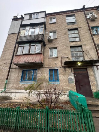 Продам 2к квартиру вул.Суворова  ( Алана Шепарда) в гарному житловому стані.
Пл. Красногвардейский. фото 3