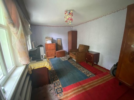 Терміновий продаж половини будинку. . фото 6 Продаж половини будинку
Діви на двох власників інший будинок також продається . . фото 6