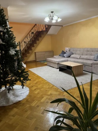 Продаж дворівневої квартири по вул. Вербицького. Тернополь. фото 1 Продаж дворівневої квартири по вул. Вербицького. Тернополь. фото 1