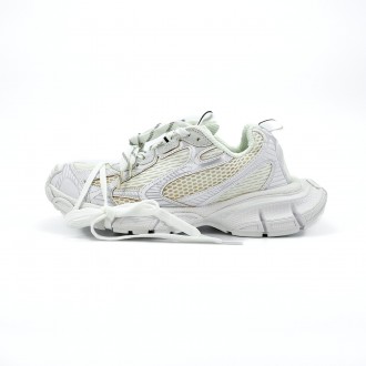 Balenciaga 3 XL White Silver ? 39, Кросівки. Київ. фото 1 Balenciaga 3 XL White Silver ? 39, Кросівки. Київ. фото 1