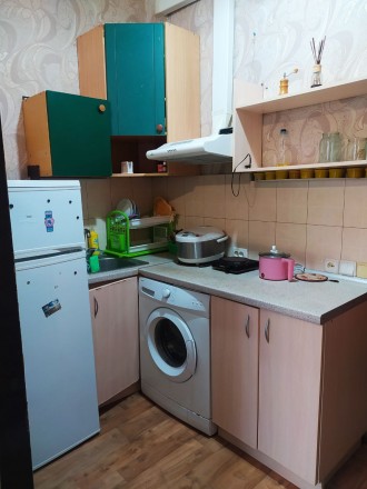 Оренда окремої кімнати зі своєю кухнею та санвузлом. Киев. фото 1 Оренда окремої кімнати зі своєю кухнею та санвузлом. Киев. фото 1