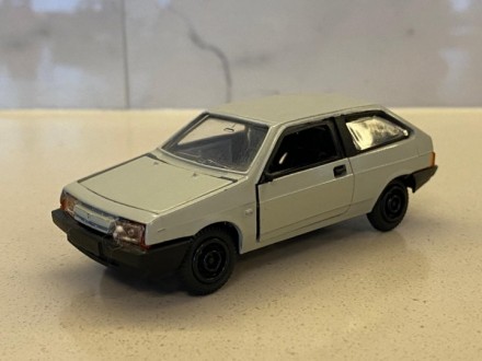 Игрушка Машинка ВАЗ 2108 СССР. Чернігів. фото 1 Игрушка Машинка ВАЗ 2108 СССР. Чернігів. фото 1