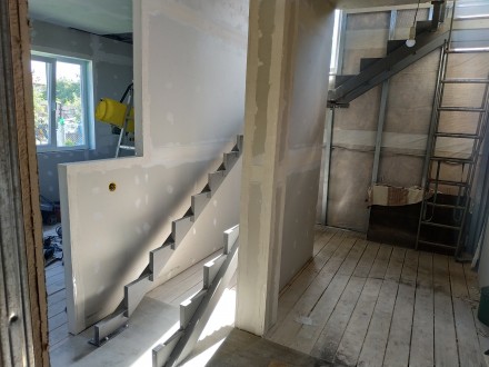 Производим и реализуем маршевые лестницы классической конструкции. Лестница сост. . фото 13