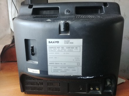 Телевізор SANYO 14" в хорошем рабочем состоянии. . фото 7 Продам не большой цветной Телевизор SANYO 14". размеры В/Ш/Г: 35х45х40 см) . . фото 7