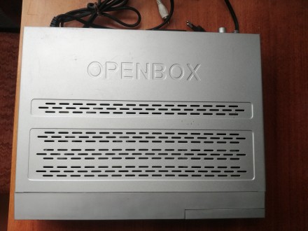 Тюнер спутниковый ORTON 4100C и Openbox X-800. . фото 8 Продам в полном Комплекте
тюнера в отличном рабочем состоянии. Продаю по ненадо. . фото 8