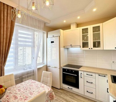 Продаж 3к квартири ст.м Теремки. Киев. фото 1 Продаж 3к квартири ст.м Теремки. Киев. фото 1