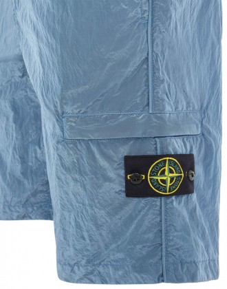 Шорти-бермуди з нової тканини Stone Island з переливчастим нейлоном Nylon Metal.. . фото 4