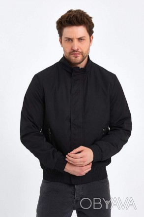 Вітрівка Trend Collection 8263 Чорний L (53324)