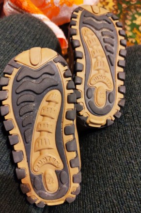 Дитячі чобітки HUSH PUPPIES розмір 22. . фото 10 Дитячі чобітки HUSH PUPPIES розмір 22,
Привезено з Німеччини.
Такі собі гусе. . фото 10
