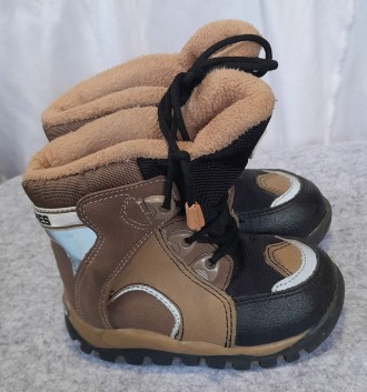 Дитячі чобітки HUSH PUPPIES розмір 22. . фото 3 Дитячі чобітки HUSH PUPPIES розмір 22,
Привезено з Німеччини.
Такі собі гусе. . фото 3