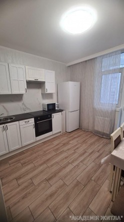 Здається 1-кімнатна квартира в новобудові, ЖК Лебединий, 50 м² з євроремонтом. 
. Позняки. фото 5