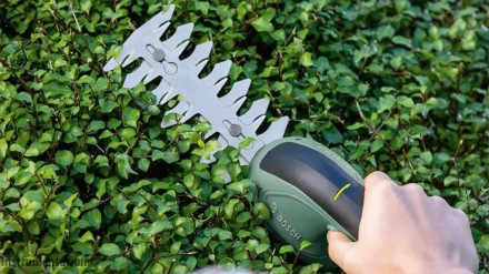 Описание
 
 Bosch EasyShear
Удобные ножницы Bosch EasyShear помогут подрезать ку. . фото 7