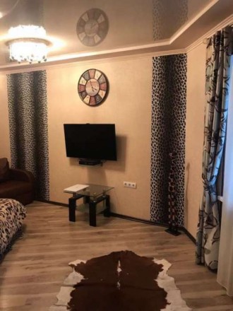 Сдам 1-комнатную квартиру в Центре Сдам квартиру - студию. Центр 8 500 грн.. Полтава. фото 1 Сдам 1-комнатную квартиру в Центре Сдам квартиру - студию. Центр 8 500 грн.. Полтава. фото 1