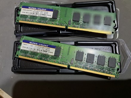 Продам РЕДКУЮ Универсальную память DDR 2- 4GB X 2 шт\кит. Запоріжжя. фото 1 Продам РЕДКУЮ Универсальную память DDR 2- 4GB X 2 шт\кит. Запоріжжя. фото 1