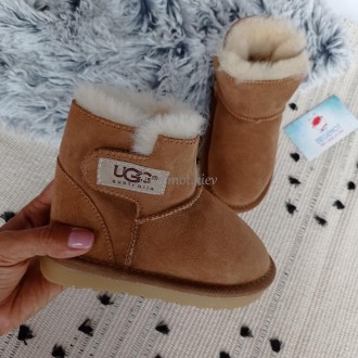 Детские угги UGG натуральная овчина UGG Australia бежевый печсоный 31. Киев. фото 1 Детские угги UGG натуральная овчина UGG Australia бежевый печсоный 31. Киев. фото 1