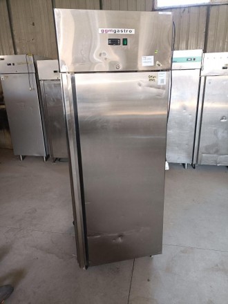 Холодильный шкаф GGMgastro KS700N, б/у. Одесса. фото 1 Холодильный шкаф GGMgastro KS700N, б/у. Одесса. фото 1