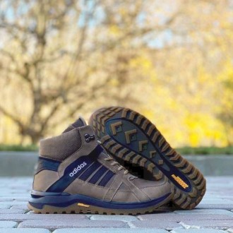 Зимові шкіряні черевики Adidas натуральне хутро коричневі . Київ. фото 1 Зимові шкіряні черевики Adidas натуральне хутро коричневі . Київ. фото 1