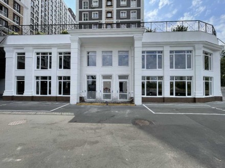 Торговые помещения, 590.00 кв.м. Киев. фото 1 Торговые помещения, 590.00 кв.м. Киев. фото 1