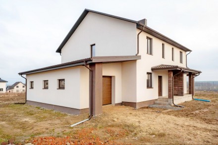 Рівне будинок з гаражем 5.5 сот. Без Комісії Обмін. Рівне. фото 1 Рівне будинок з гаражем 5.5 сот. Без Комісії Обмін. Рівне. фото 1