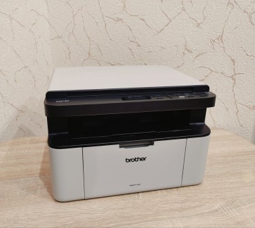 Лазерний БФП з Wi-Fi Brother DCP 1610WE + USB, мережевий кабелі. Мелітополь. фото 1 Лазерний БФП з Wi-Fi Brother DCP 1610WE + USB, мережевий кабелі. Мелітополь. фото 1