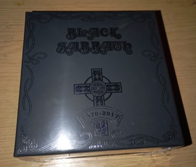 Black Sabbath 22 CD – Black Box 1970-2017 Запечатан. Київ. фото 1 Black Sabbath 22 CD – Black Box 1970-2017 Запечатан. Київ. фото 1