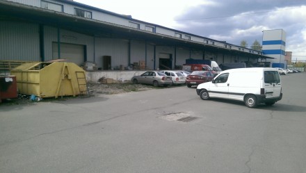 Склад на рампе 900м2+865м2 ул.Вискозная.. Київ. фото 1 Склад на рампе 900м2+865м2 ул.Вискозная.. Київ. фото 1