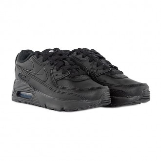 Nike - це один з найвідоміших брендів кросівок у світі. Вони виробляють широкий . . фото 6