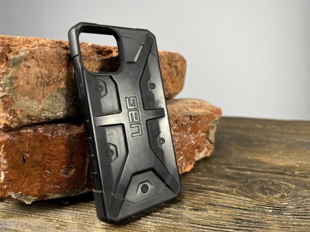 Чехол UAG противоударный, для iphone 11 Pro. Оригинал, Б.У. Луцк. фото 1 Чехол UAG противоударный, для iphone 11 Pro. Оригинал, Б.У. Луцк. фото 1