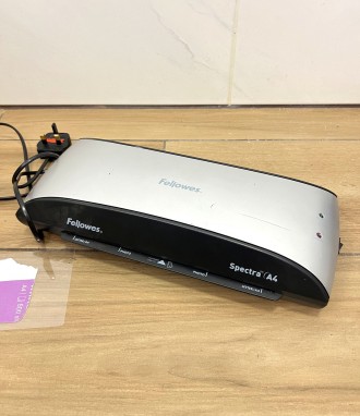 Ламінатор Fellowes Spectra А4 з Європи. Луцк. фото 1 Ламінатор Fellowes Spectra А4 з Європи. Луцк. фото 1