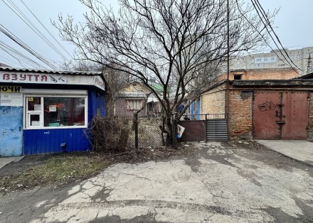 Продаж 1 поверхового будинку з гаражем і ділянкою на 4 сотки. Винница. фото 1 Продаж 1 поверхового будинку з гаражем і ділянкою на 4 сотки. Винница. фото 1