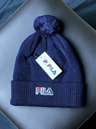 Шапка Fila темно-синя. Львів. фото 1 Шапка Fila темно-синя. Львів. фото 1