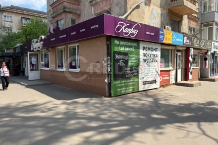 Продаж торгового приміщеня на "Соцмісті". Кривий Ріг. фото 1 Продаж торгового приміщеня на "Соцмісті". Кривий Ріг. фото 1