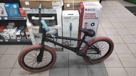 Велосипед Б/У BMX. Киев. фото 1 Велосипед Б/У BMX. Киев. фото 1