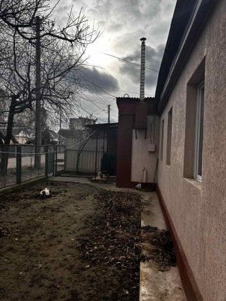 Продається частина будинку на вул. Ватутіна!. Ж.Д. посёлок. фото 3 Продається частина будинку на вул. Ватутіна!
Затишний та доглянутий будинок із. Ж.Д. посёлок. фото 3