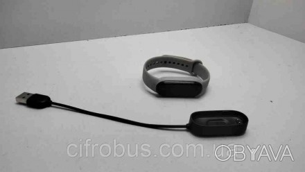 Смарт-часы браслет Б/У Xiaomi Mi Smart Band 4 NFC