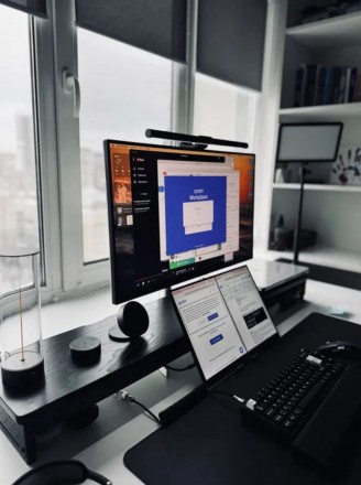 Поворотний монітор 27" LG UltraFine 27UL850 3840x2160 4KUltra/IPS/60Гц. Мелитополь. фото 1 Поворотний монітор 27" LG UltraFine 27UL850 3840x2160 4KUltra/IPS/60Гц. Мелитополь. фото 1
